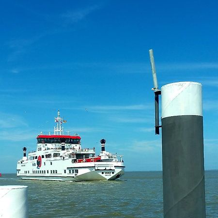 Vakantiehuisje Smoek Holwerd, Aan De Waddenzee Villa Exterior foto