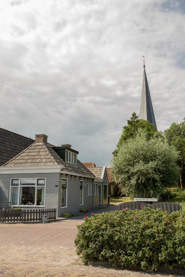 Vakantiehuisje Smoek Holwerd, Aan De Waddenzee Villa Exterior foto