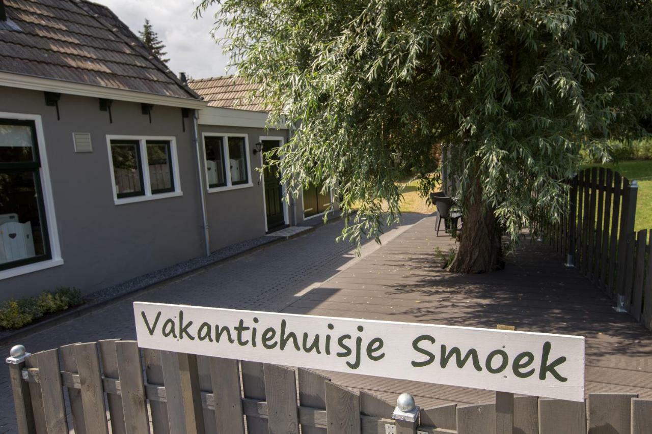 Vakantiehuisje Smoek Holwerd, Aan De Waddenzee Villa Exterior foto